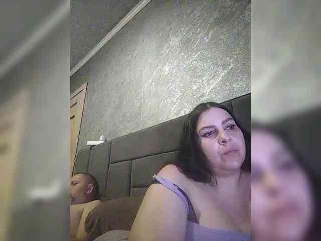 Cleopatra1990 webcam