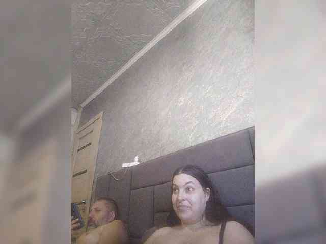 Cleopatra1990 webcam