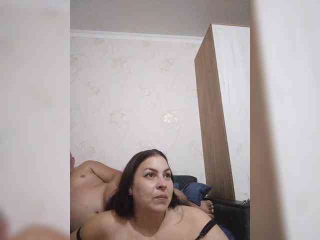 Cleopatra1990 webcam