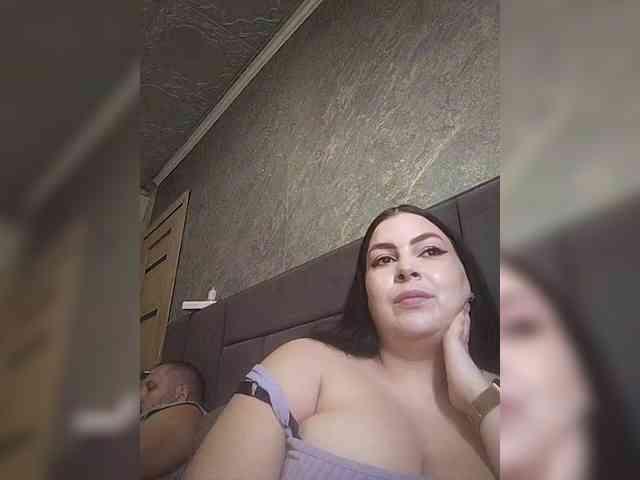 Cleopatra1990 webcam