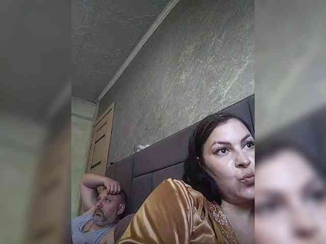 Cleopatra1990 webcam