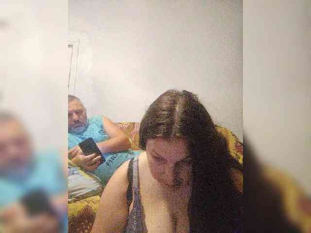 Cleopatra1990 webcam