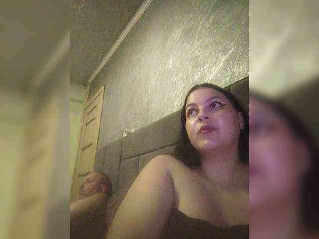 Cleopatra1990 webcam