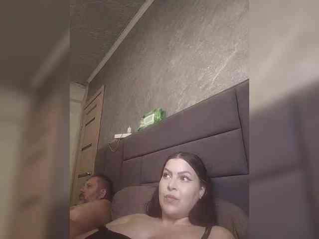 Cleopatra1990 webcam