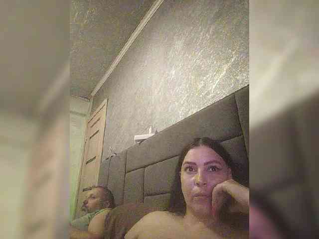 Cleopatra1990 webcam