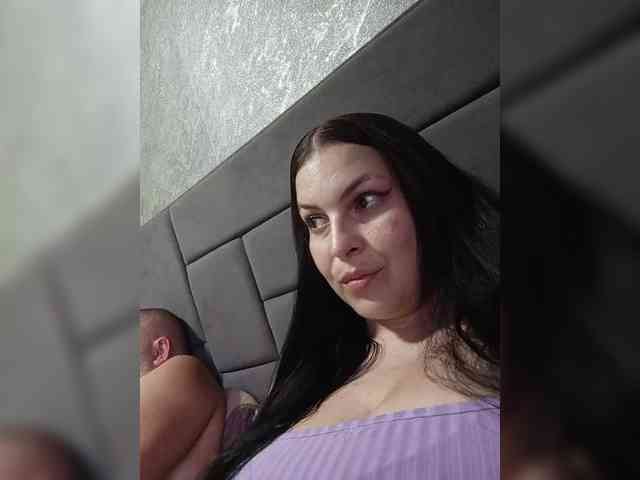 Cleopatra1990 webcam