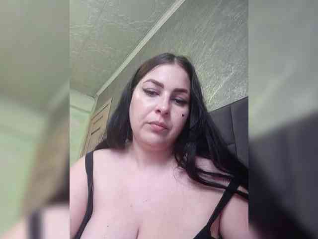 Cleopatra1990 webcam