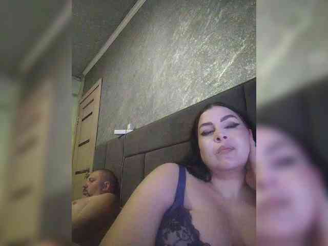 Cleopatra1990 webcam