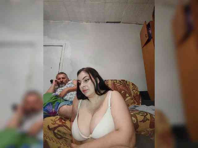 Cleopatra1990 webcam