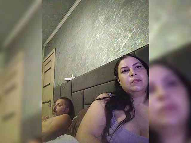 Cleopatra1990 webcam