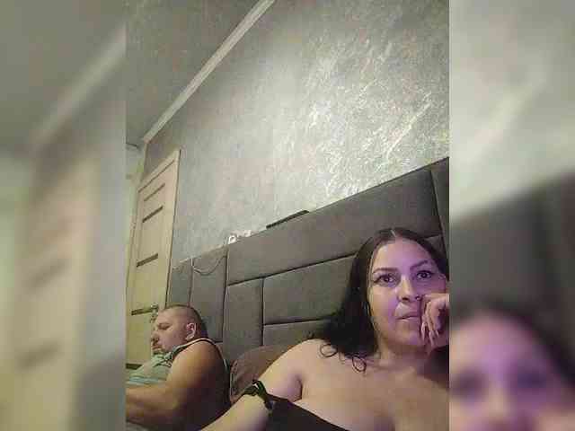 Cleopatra1990 webcam