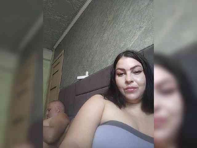 Cleopatra1990 webcam