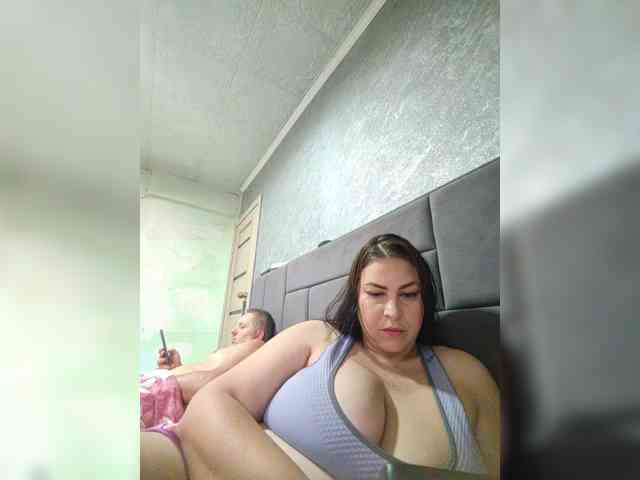 Cleopatra1990 webcam