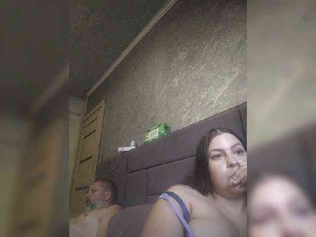Cleopatra1990 webcam
