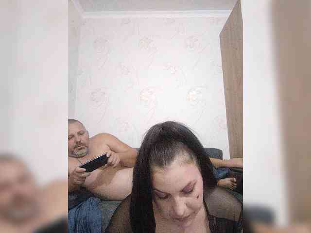 Cleopatra1990 webcam