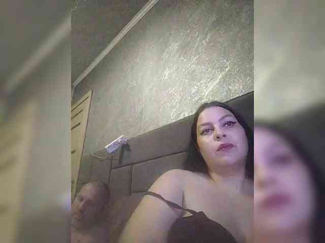 Cleopatra1990 webcam