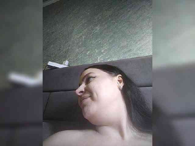 Cleopatra1990 webcam