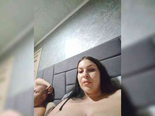 Cleopatra1990 webcam