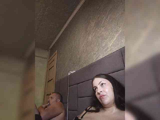 Cleopatra1990 webcam