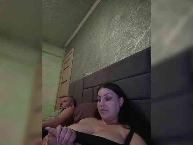 Cleopatra1990 webcam