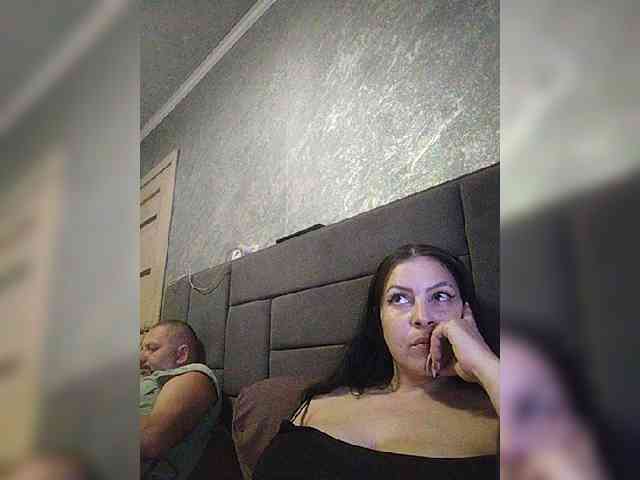 Cleopatra1990 webcam