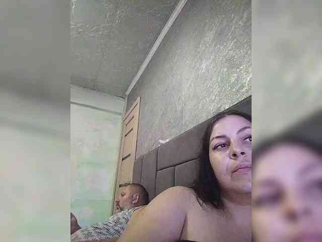 Cleopatra1990 webcam