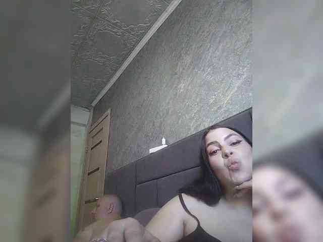 Cleopatra1990 webcam