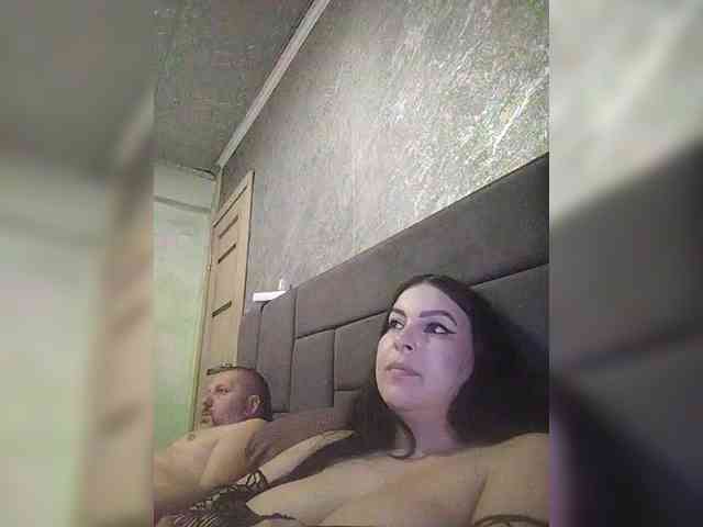 Cleopatra1990 webcam