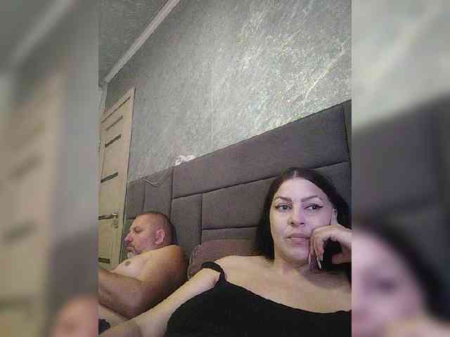 Cleopatra1990 webcam