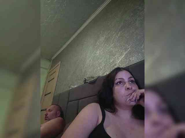 Cleopatra1990 webcam