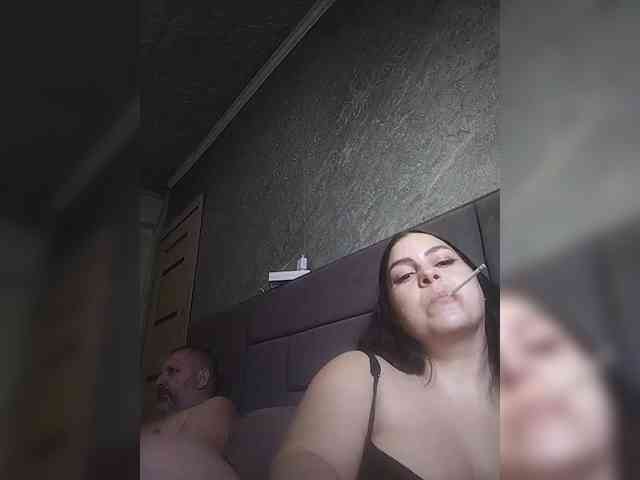 Cleopatra1990 webcam