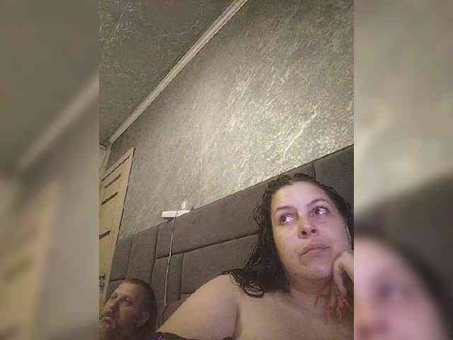 Cleopatra1990 webcam