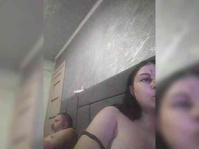 Cleopatra1990 webcam