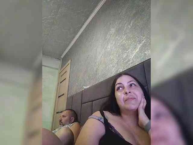 Cleopatra1990 webcam