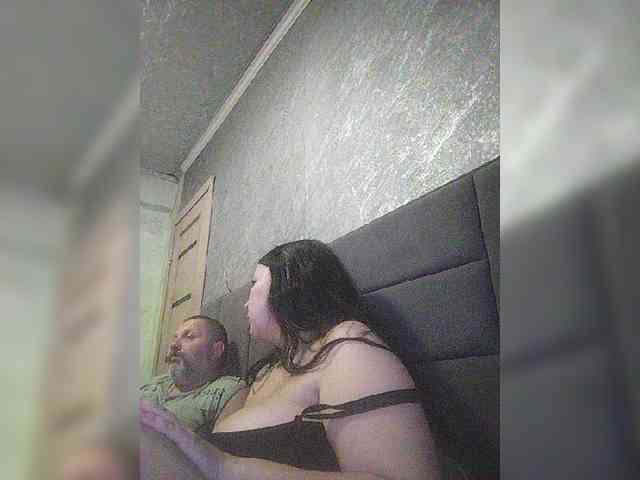 Cleopatra1990 webcam