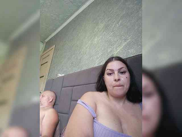 Cleopatra1990 webcam