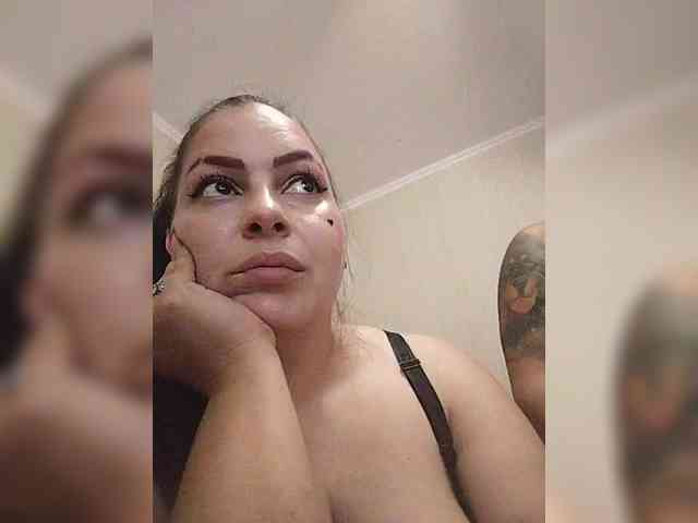 kissmabont Sex Cam Show