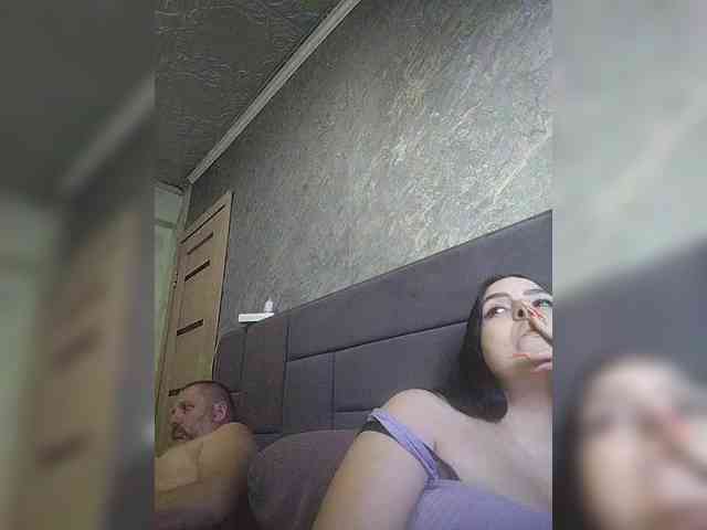 Cleopatra1990 webcam