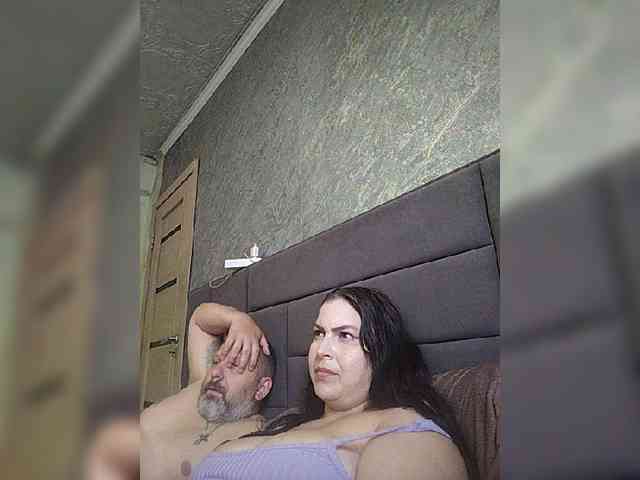 Cleopatra1990 webcam