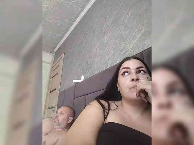 Cleopatra1990 webcam