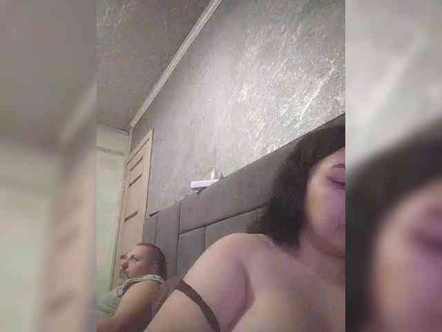 Cleopatra1990 webcam