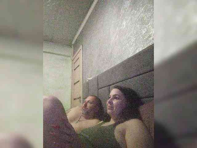 Cleopatra1990 webcam