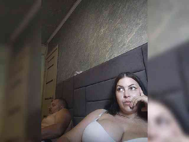 Cleopatra1990 webcam