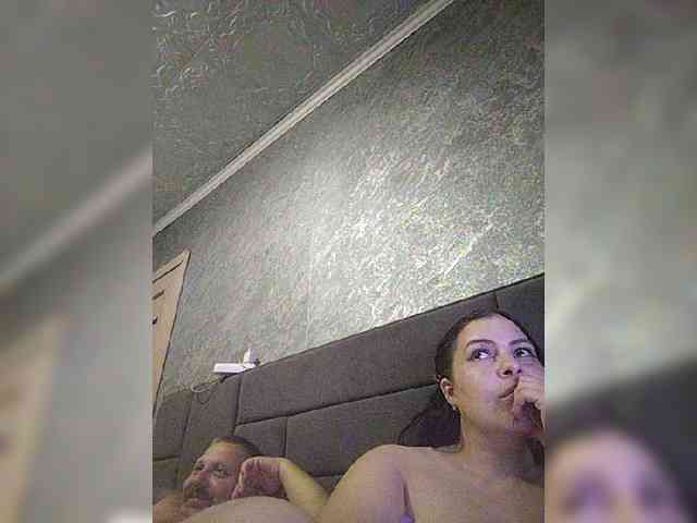 Cleopatra1990 webcam