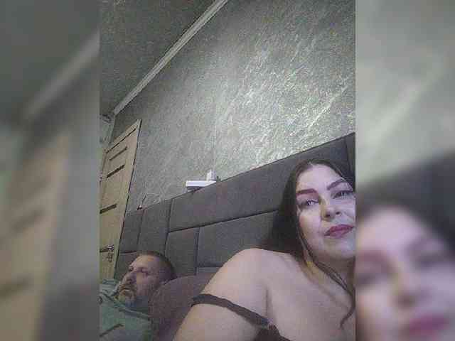 Cleopatra1990 webcam