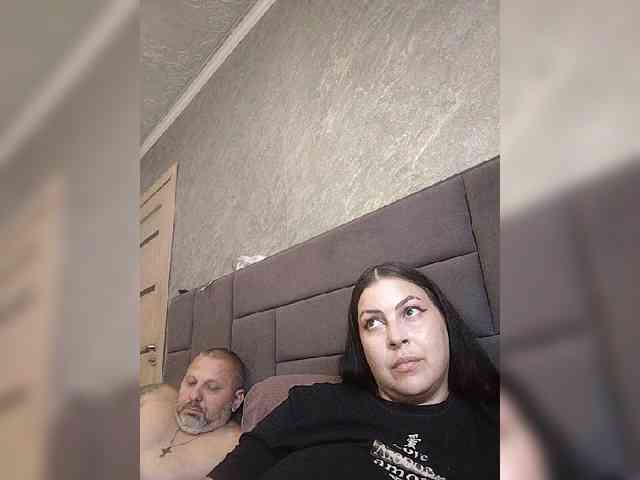Cleopatra1990 webcam