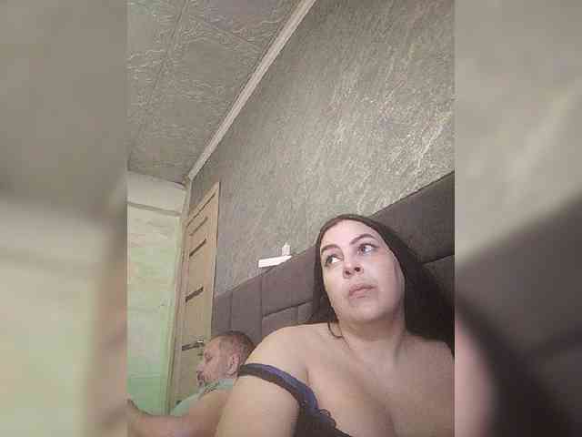 Cleopatra1990 webcam