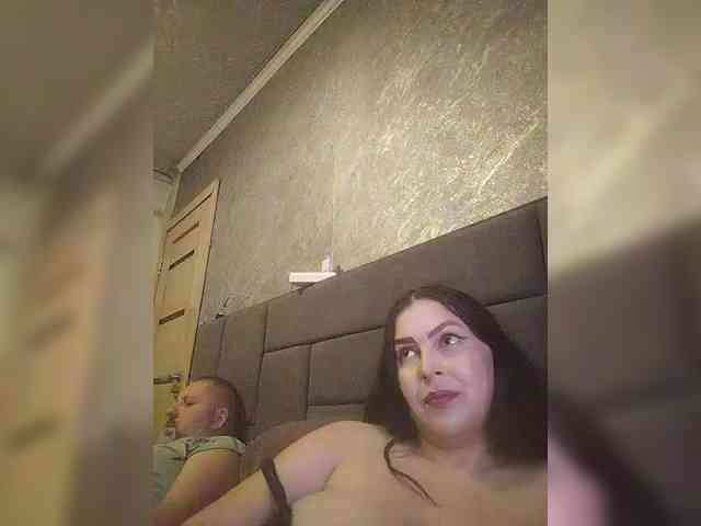 Cleopatra1990 webcam