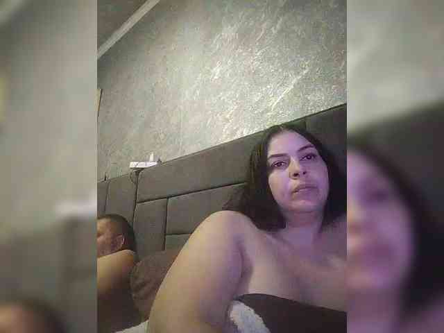 Cleopatra1990 webcam