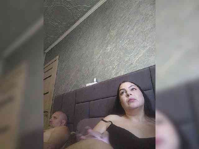 Cleopatra1990 webcam